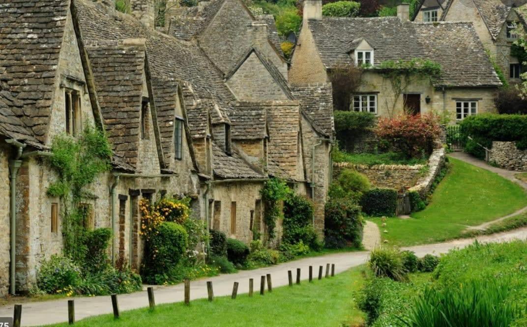 Large Stylish Luxury Cotswold Cottage - Ideal For Families, W/ Ev Charging Andoversford Экстерьер фото