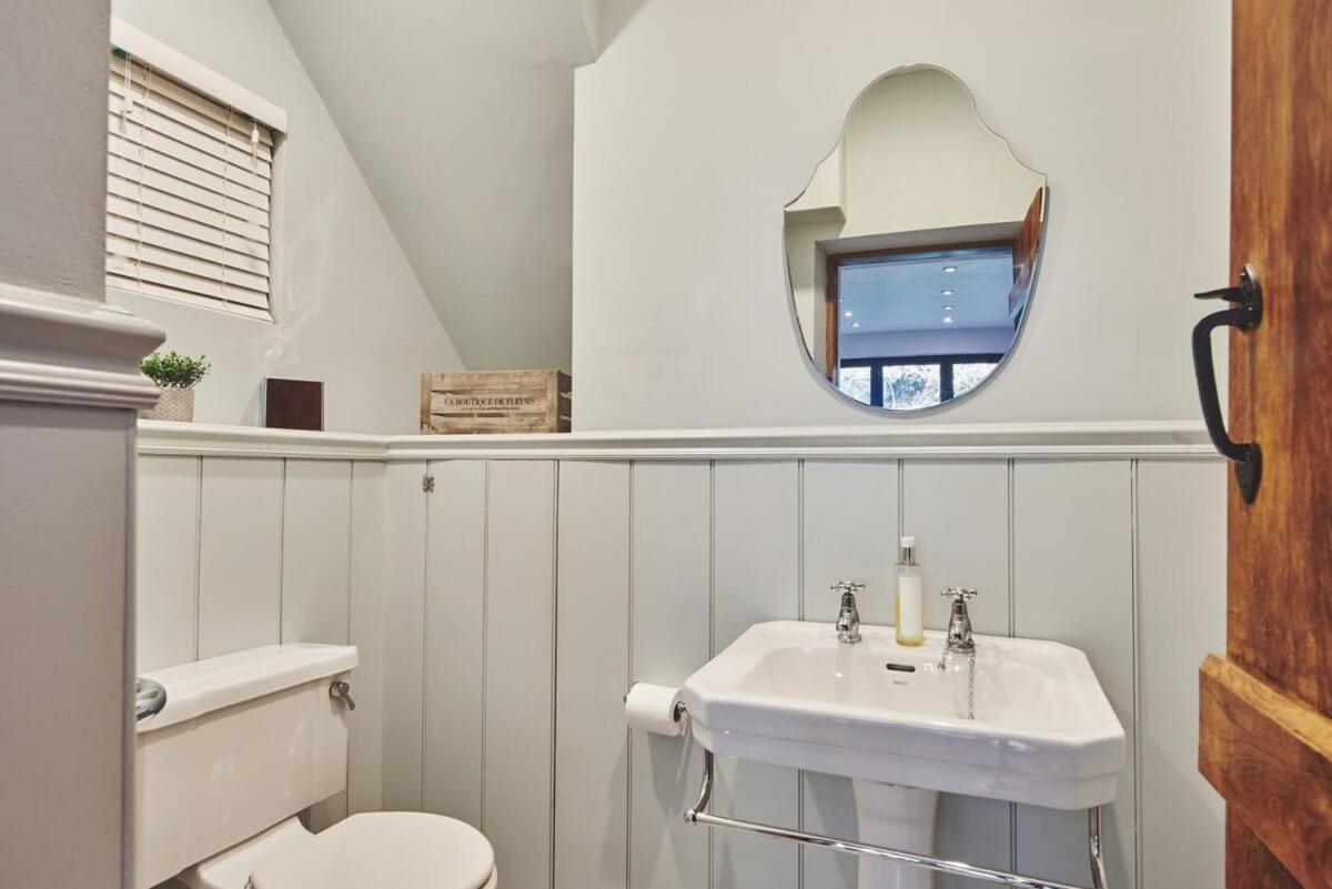 Large Stylish Luxury Cotswold Cottage - Ideal For Families, W/ Ev Charging Andoversford Экстерьер фото