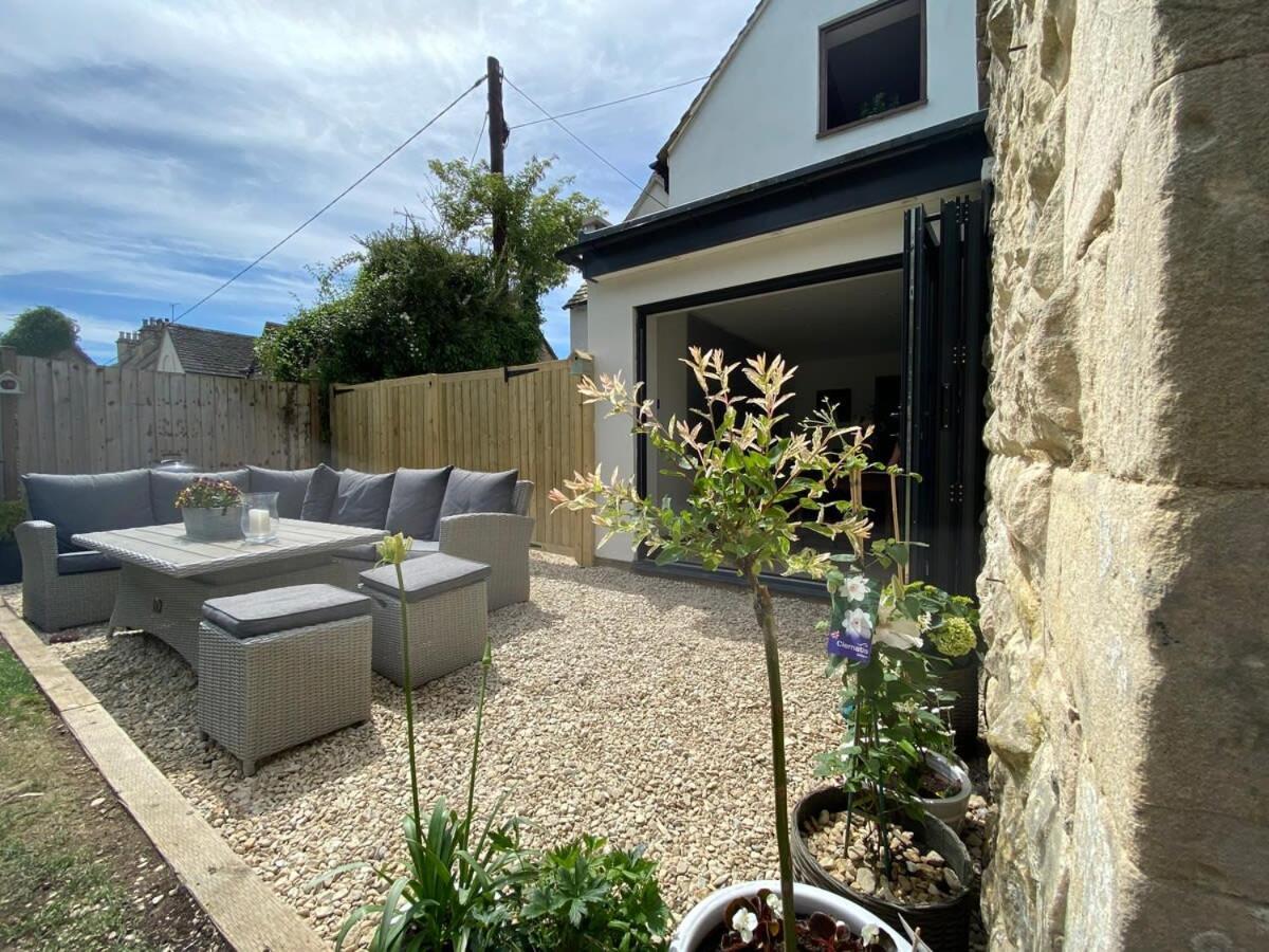 Large Stylish Luxury Cotswold Cottage - Ideal For Families, W/ Ev Charging Andoversford Экстерьер фото