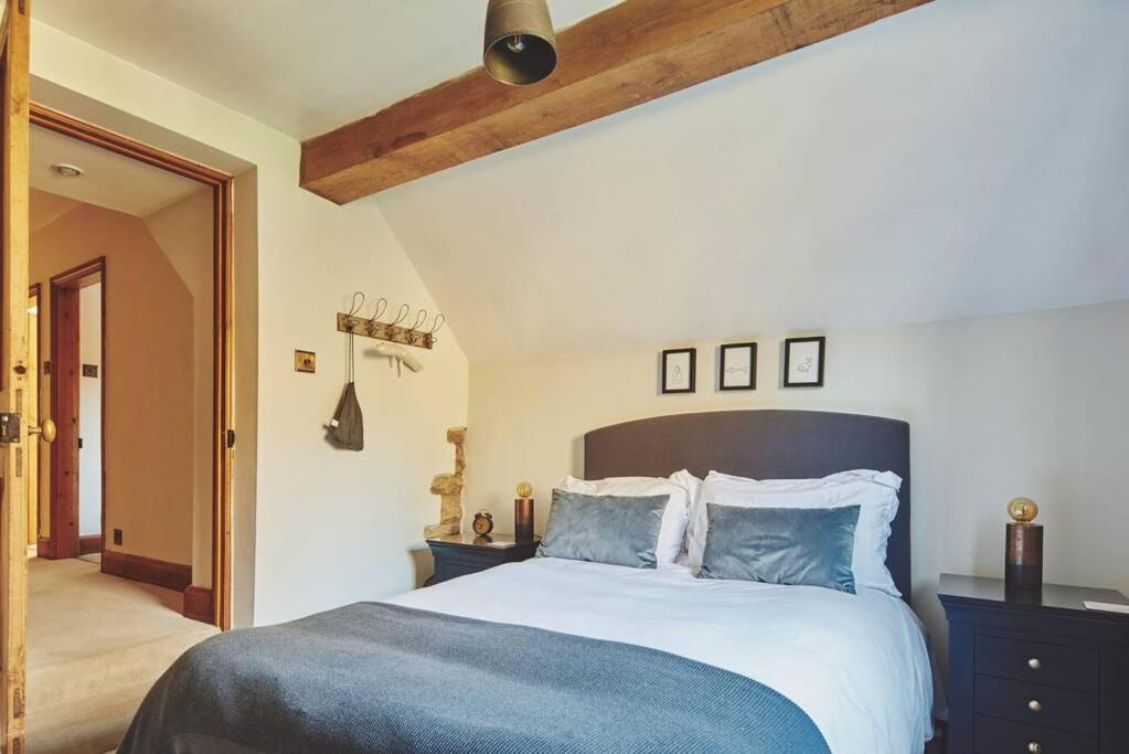 Large Stylish Luxury Cotswold Cottage - Ideal For Families, W/ Ev Charging Andoversford Экстерьер фото
